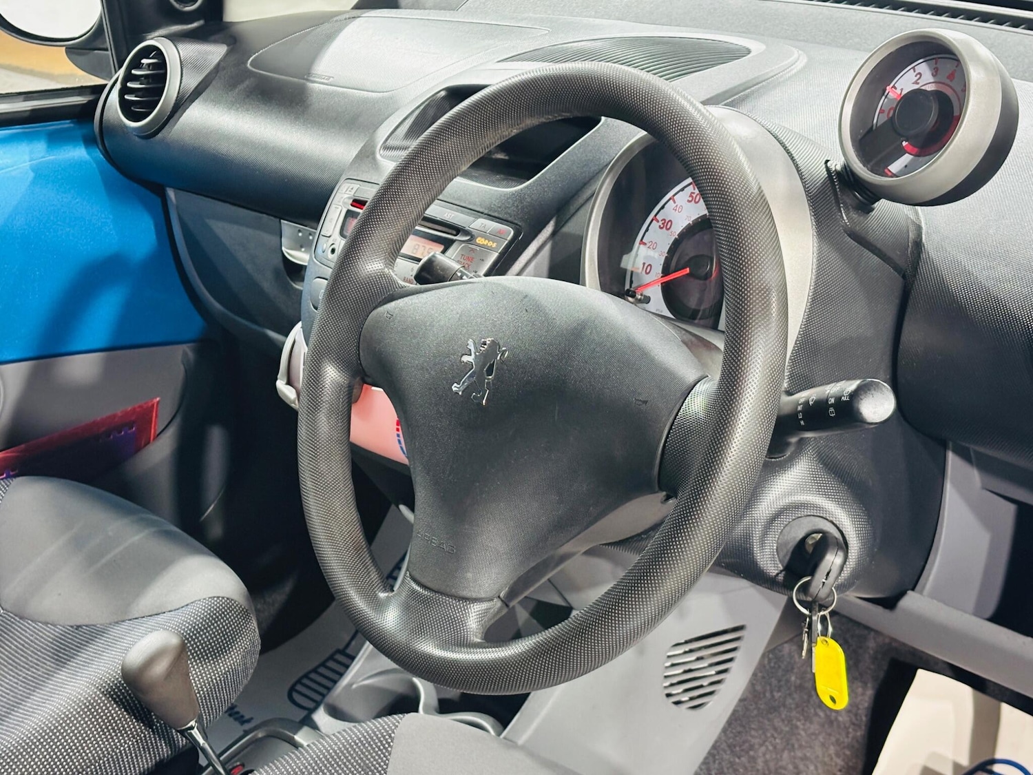 Used Peugeot 107 2007 for sale - 77683177: Photo 11