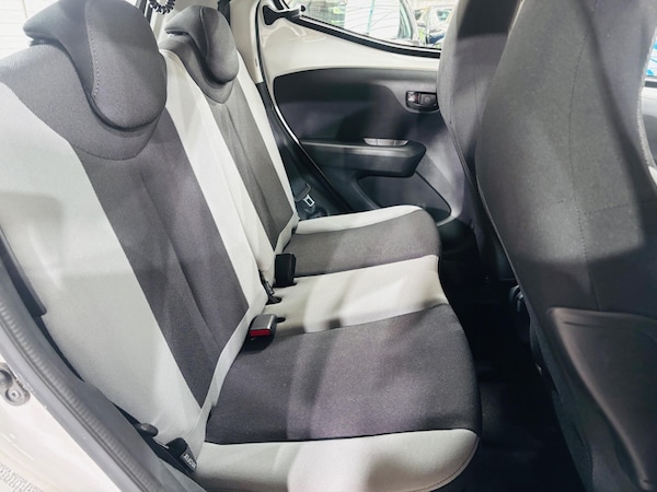 Used Toyota AYGO 2015 for sale - 75339442: Photo 18