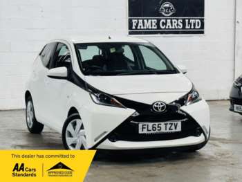 2015 (65) - 1.0 VVT-i x-play x-shift Euro 5 5dr Euro 5