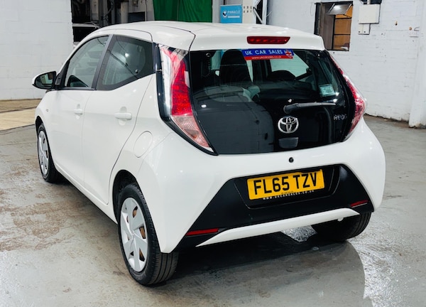 Used Toyota AYGO 2015 for sale - 75339442: Photo 7