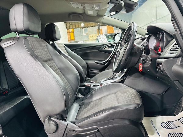 Used Vauxhall Astra GTC 2012 for sale - 76227879: Photo 13