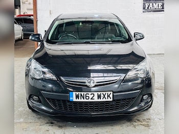 Used Vauxhall Astra GTC 2012 for sale - 76227879: Photo 2