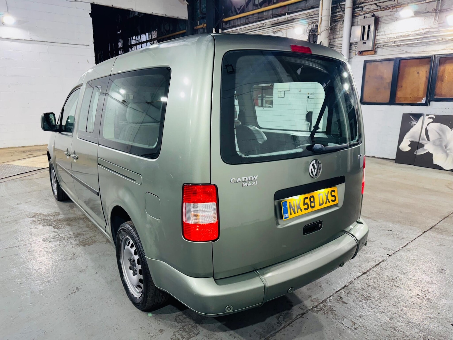 Used Volkswagen Caddy Maxi Life 2008 for sale - 77344692: Photo 8