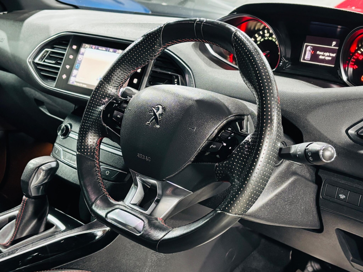 Used Peugeot 308 2015 for sale - 76752694: Photo 11