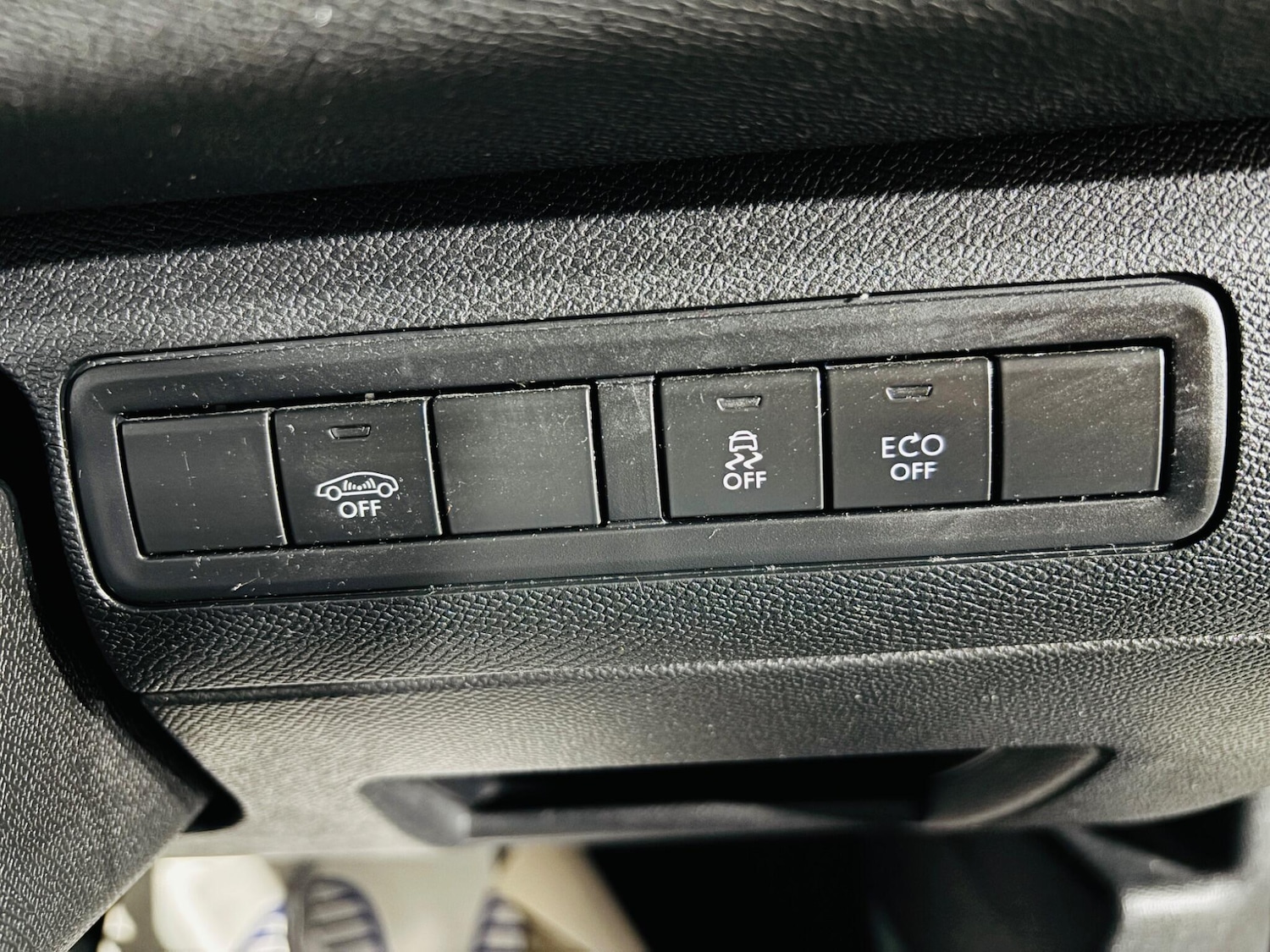 Used Peugeot 308 2015 for sale - 76752694: Photo 18