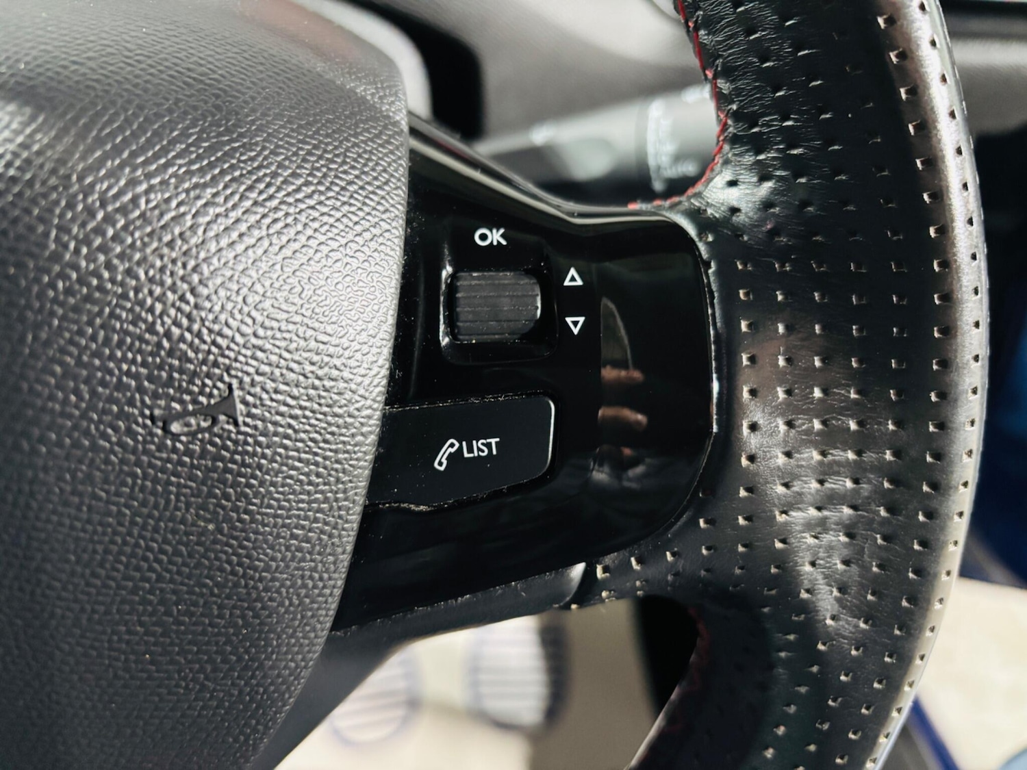 Used Peugeot 308 2015 for sale - 76752694: Photo 19