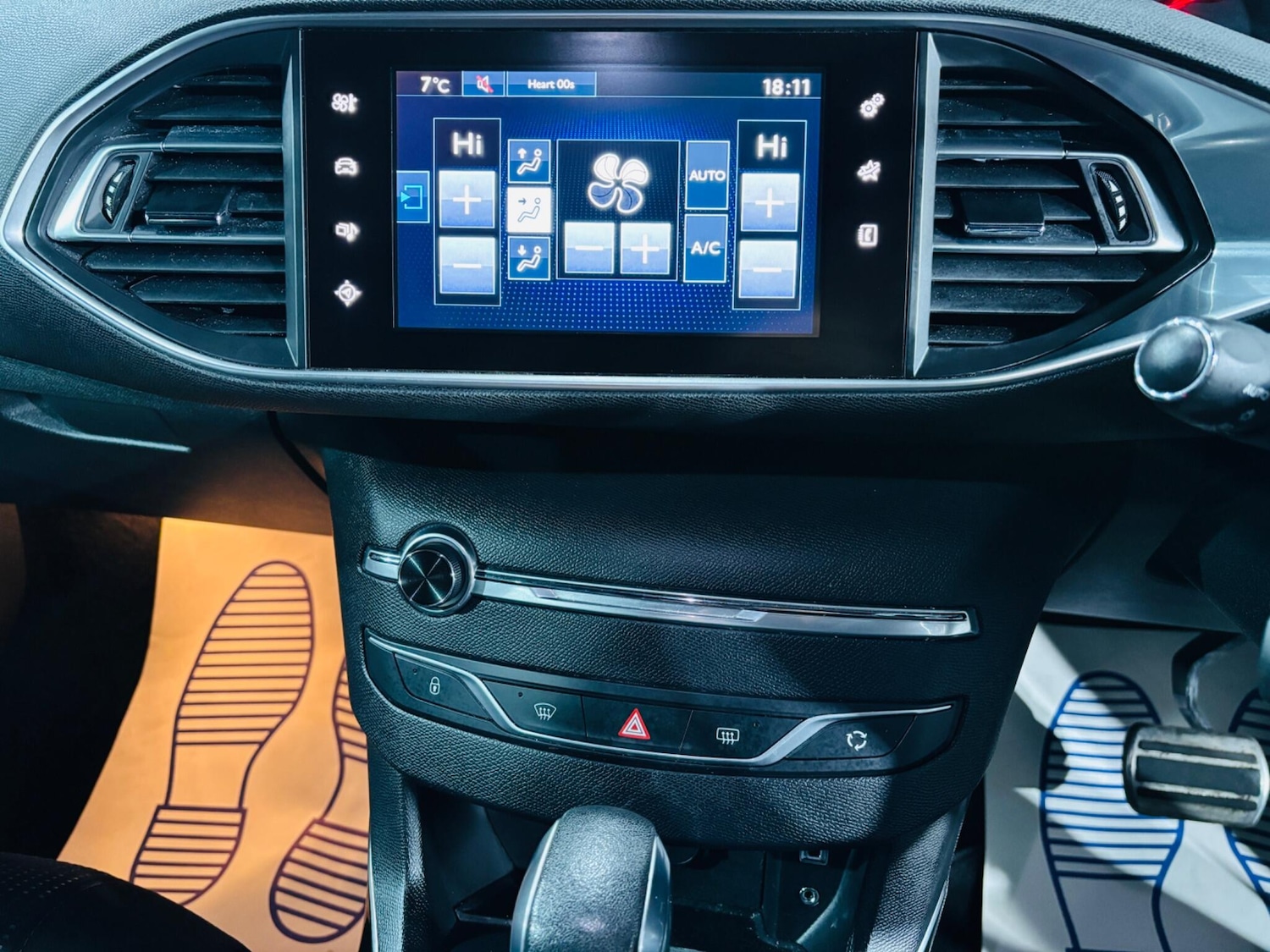 Used Peugeot 308 2015 for sale - 76752694: Photo 22