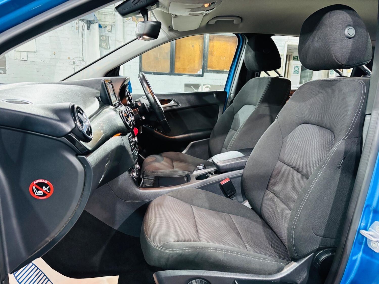 Used Mercedes-Benz B Class 2014 for sale - 77215800: Photo 15