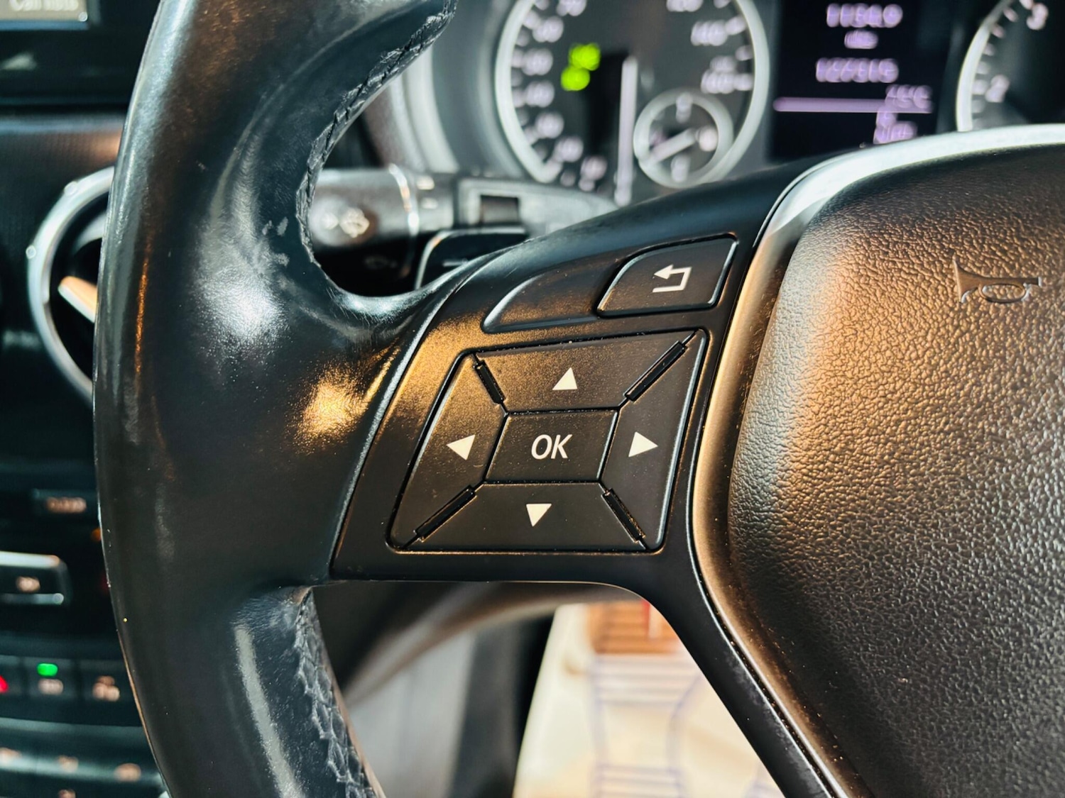 Used Mercedes-Benz B Class 2014 for sale - 77215800: Photo 21