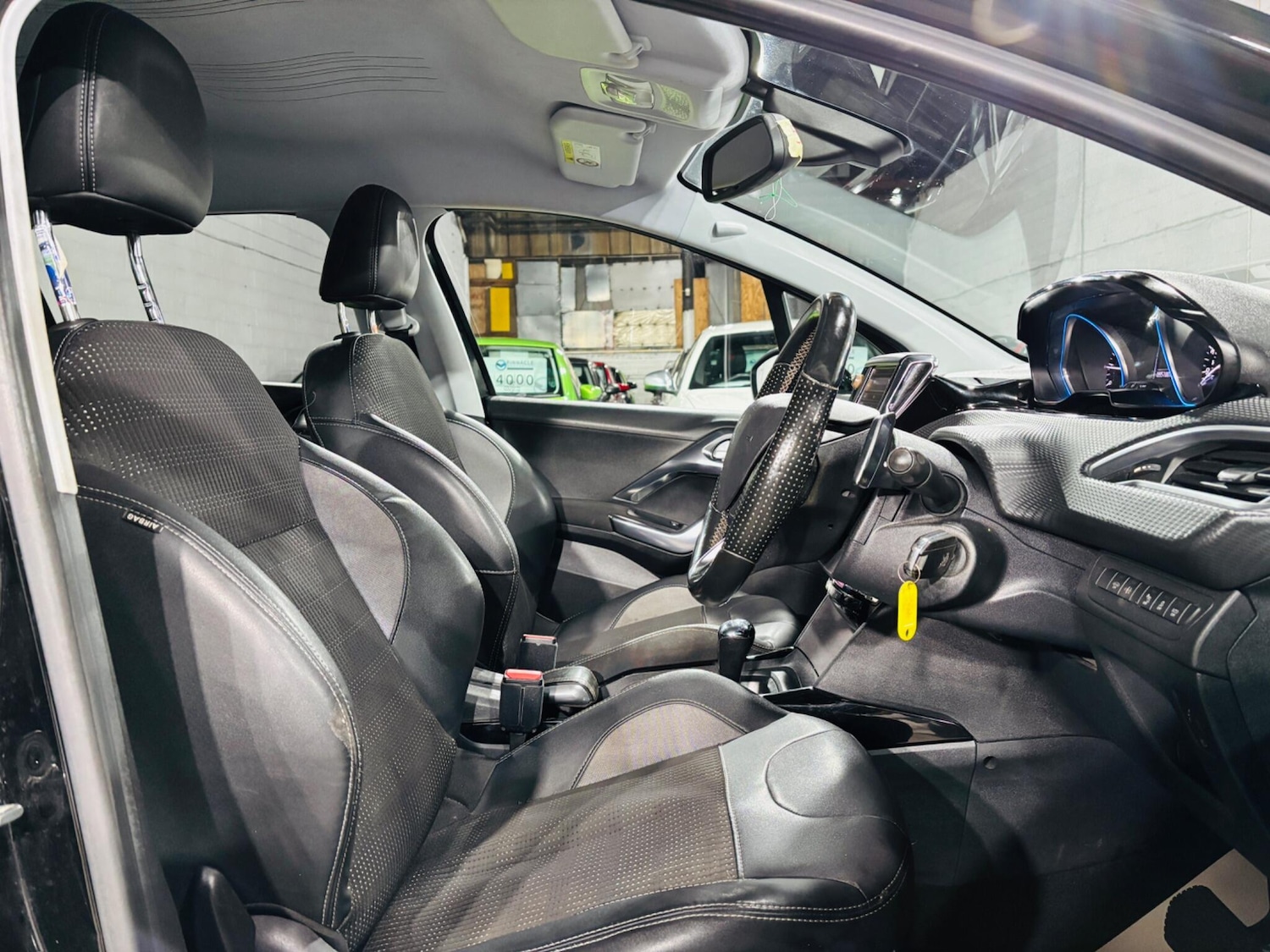 Used Peugeot 2008 2016 for sale - 77028930: Photo 13