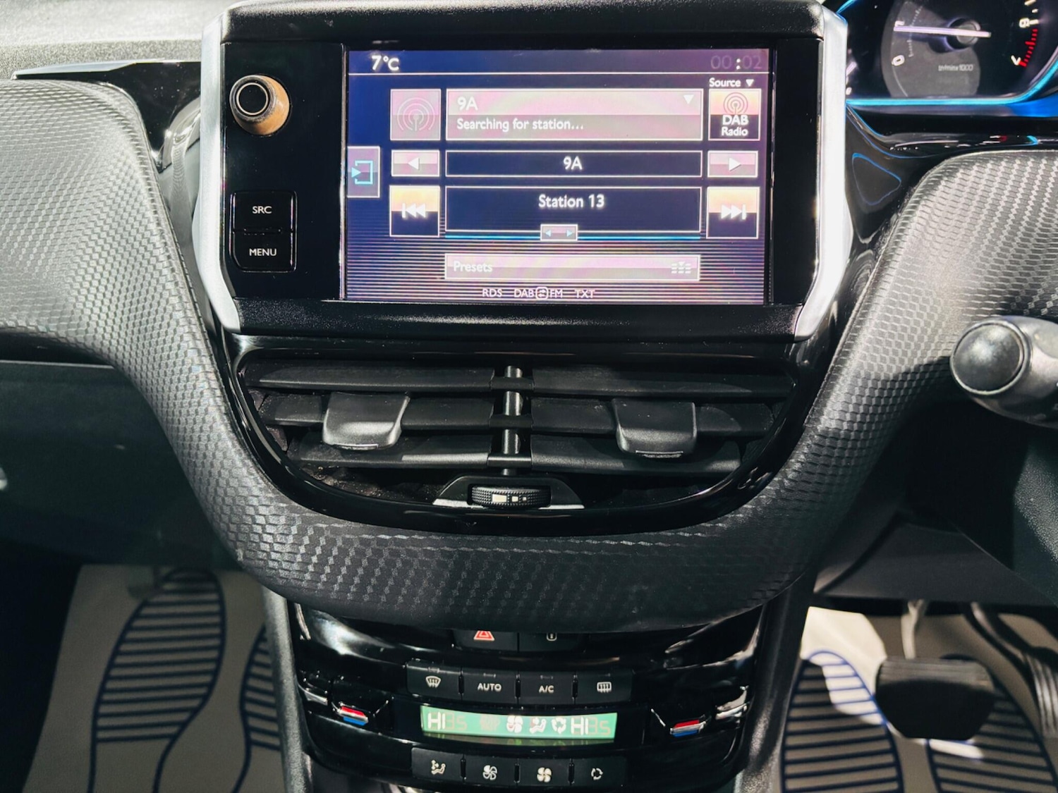 Used Peugeot 2008 2016 for sale - 77028930: Photo 22