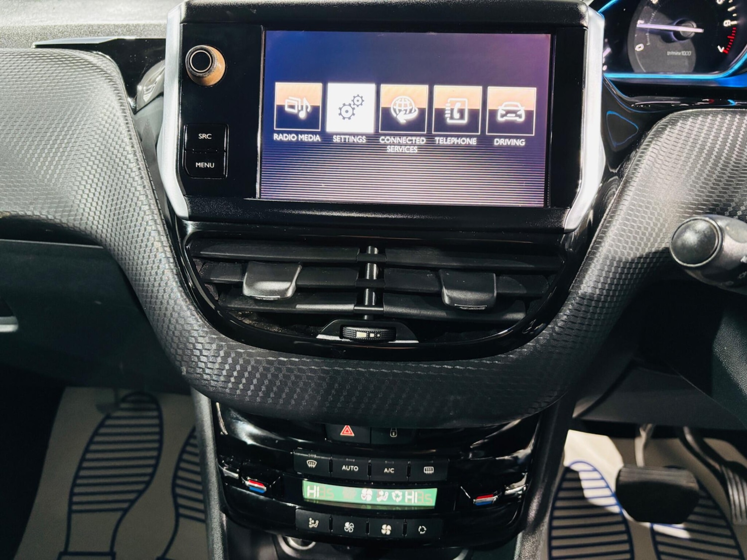 Used Peugeot 2008 2016 for sale - 77028930: Photo 24