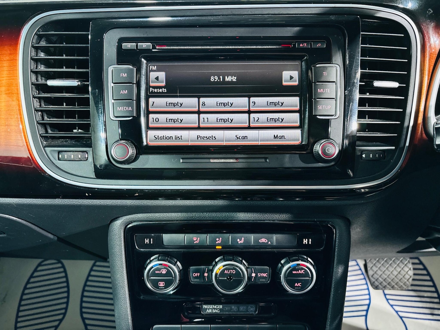 Used Volkswagen Beetle for sale - 77411309: Photo 22