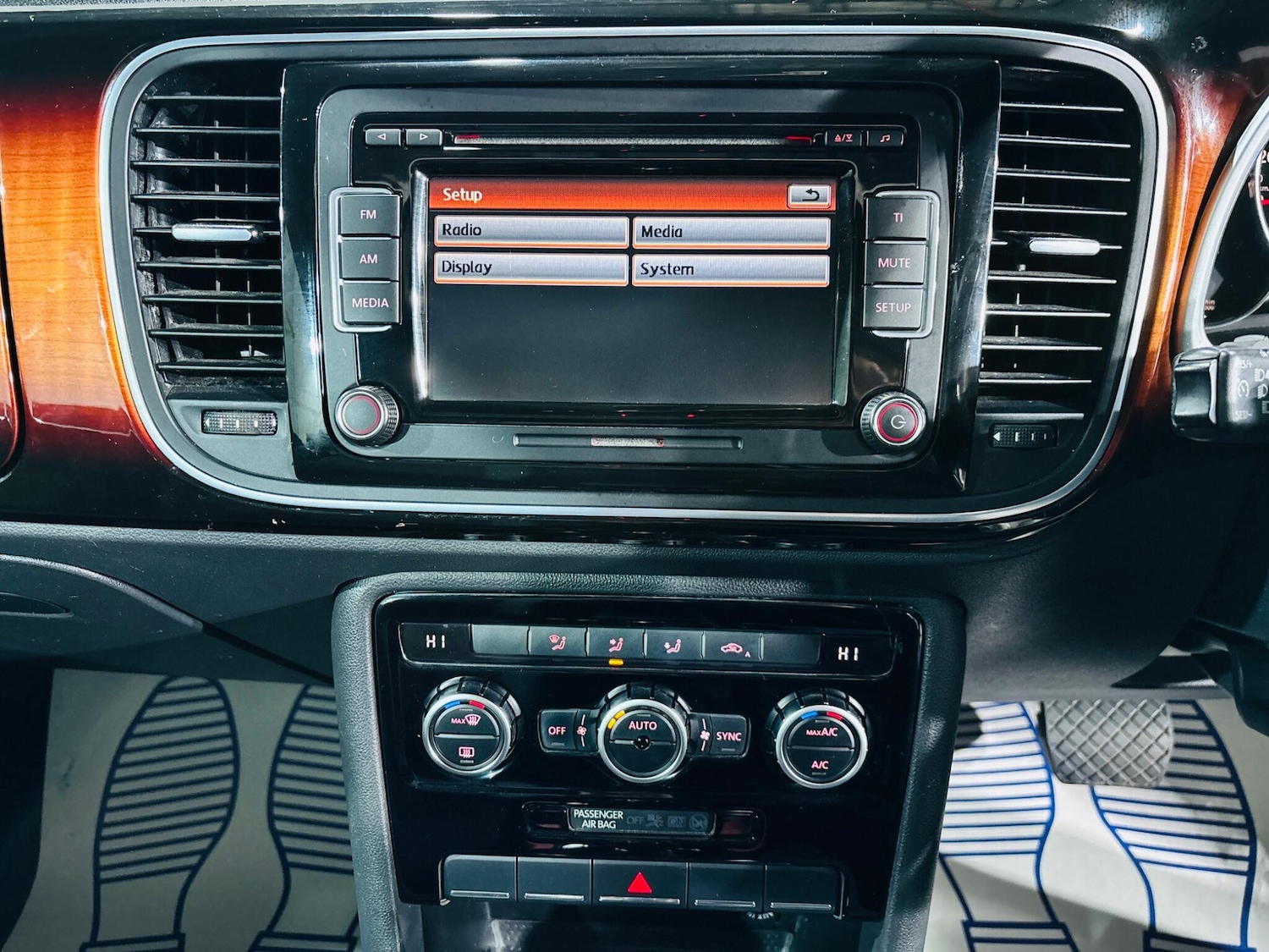 Used Volkswagen Beetle for sale - 77411309: Photo 25