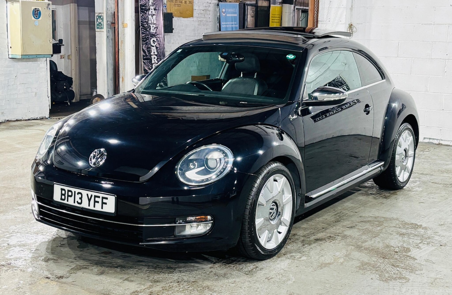 Used Volkswagen Beetle for sale - 77411309: Photo 4
