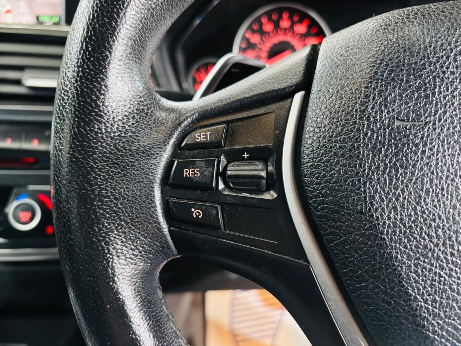 Used BMW 3 Series 2013 for sale - 76991978: Photo 20