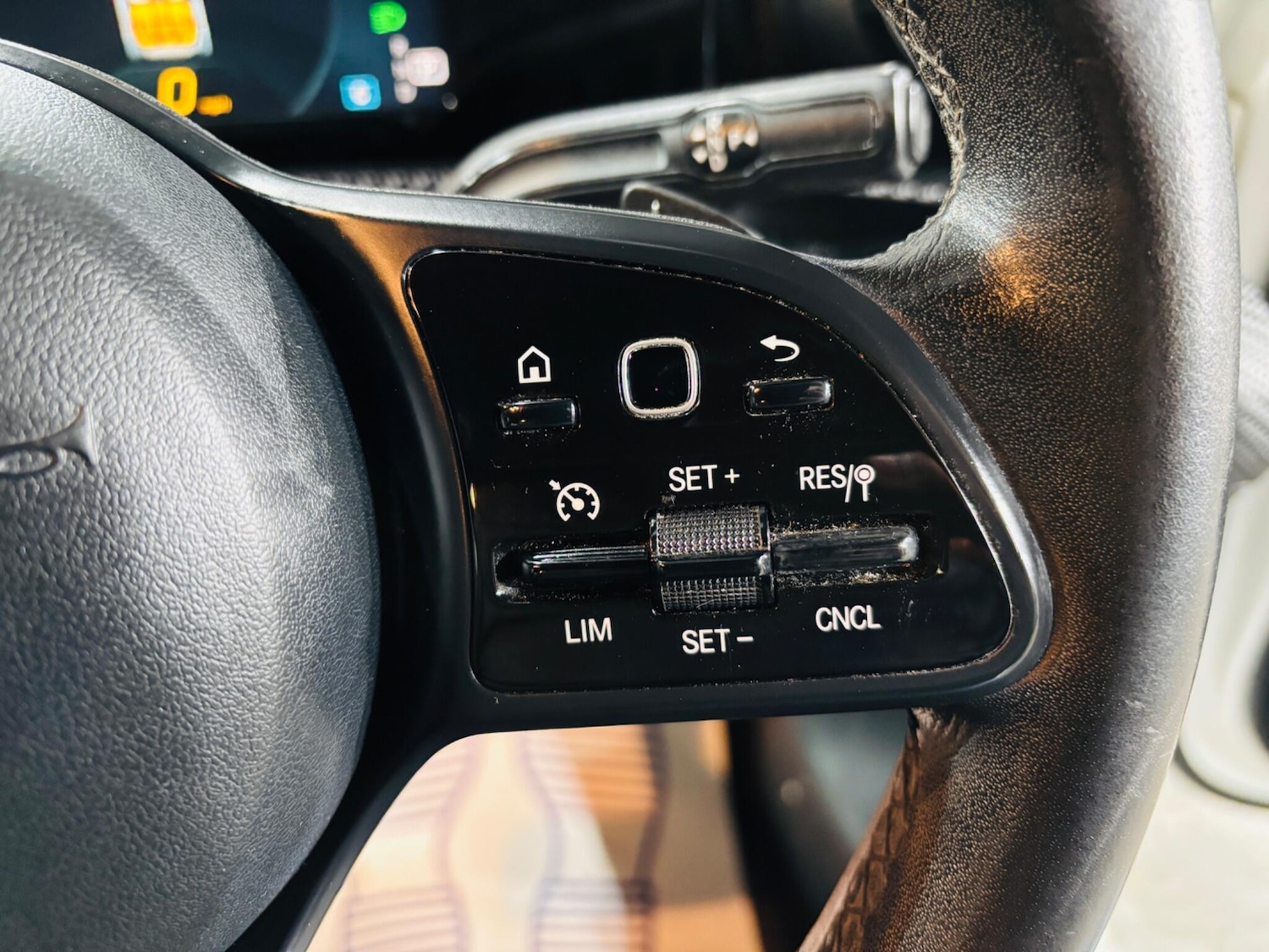 Used Mercedes-Benz A-Class 2018 for sale - 77120827: Photo 20