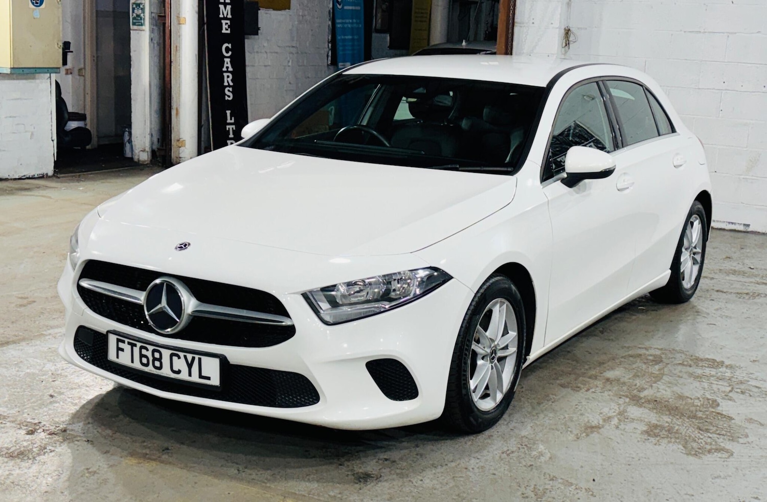 Used Mercedes-Benz A-Class 2018 for sale - 77120827: Photo 4