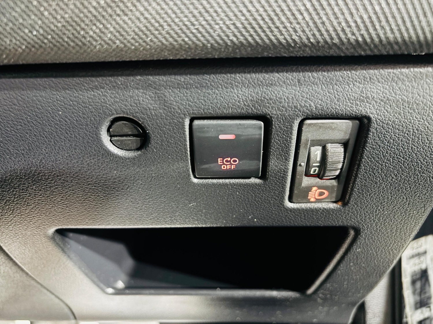 Used Peugeot 308 2011 for sale - 77359189: Photo 18