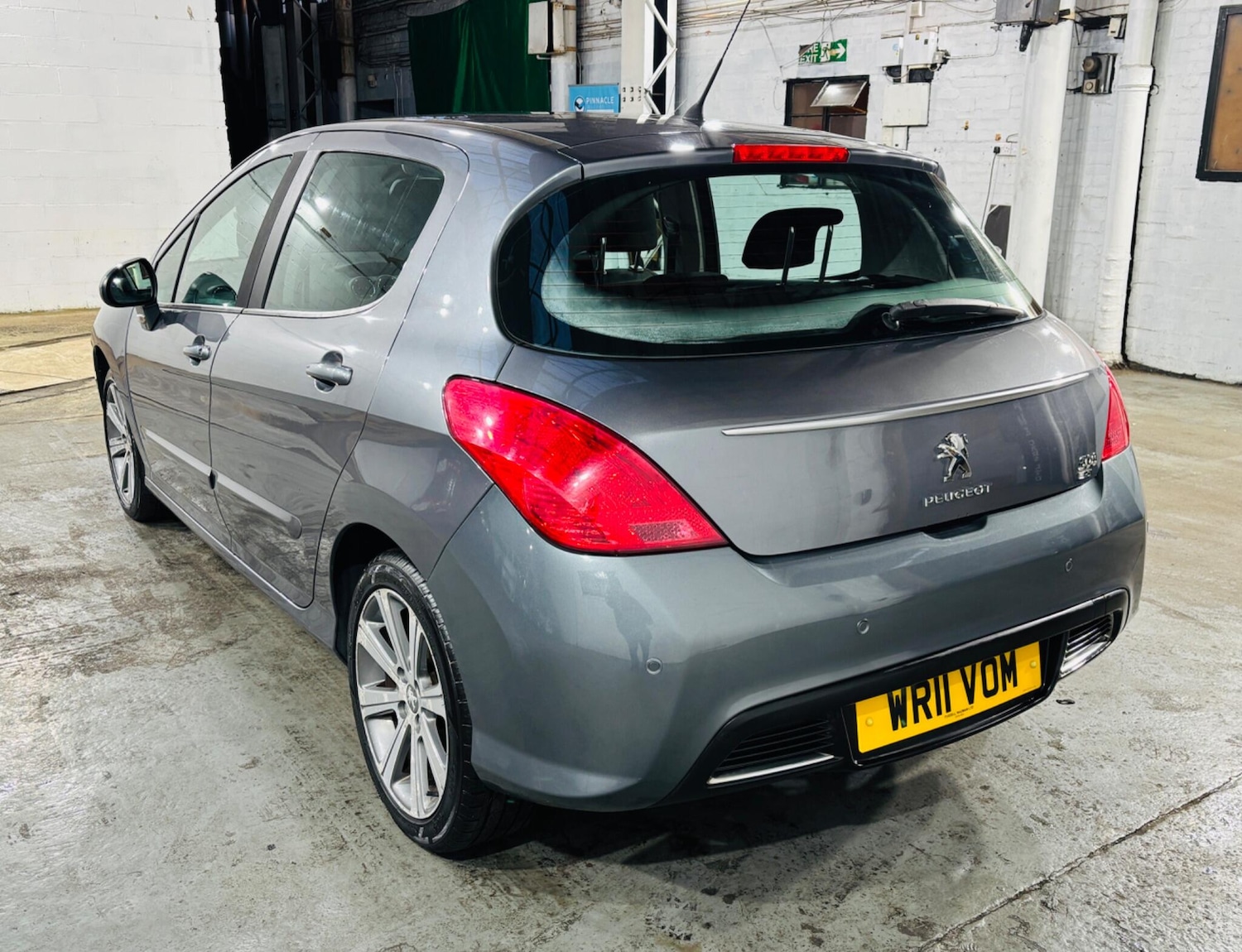 Used Peugeot 308 2011 for sale - 77359189: Photo 7