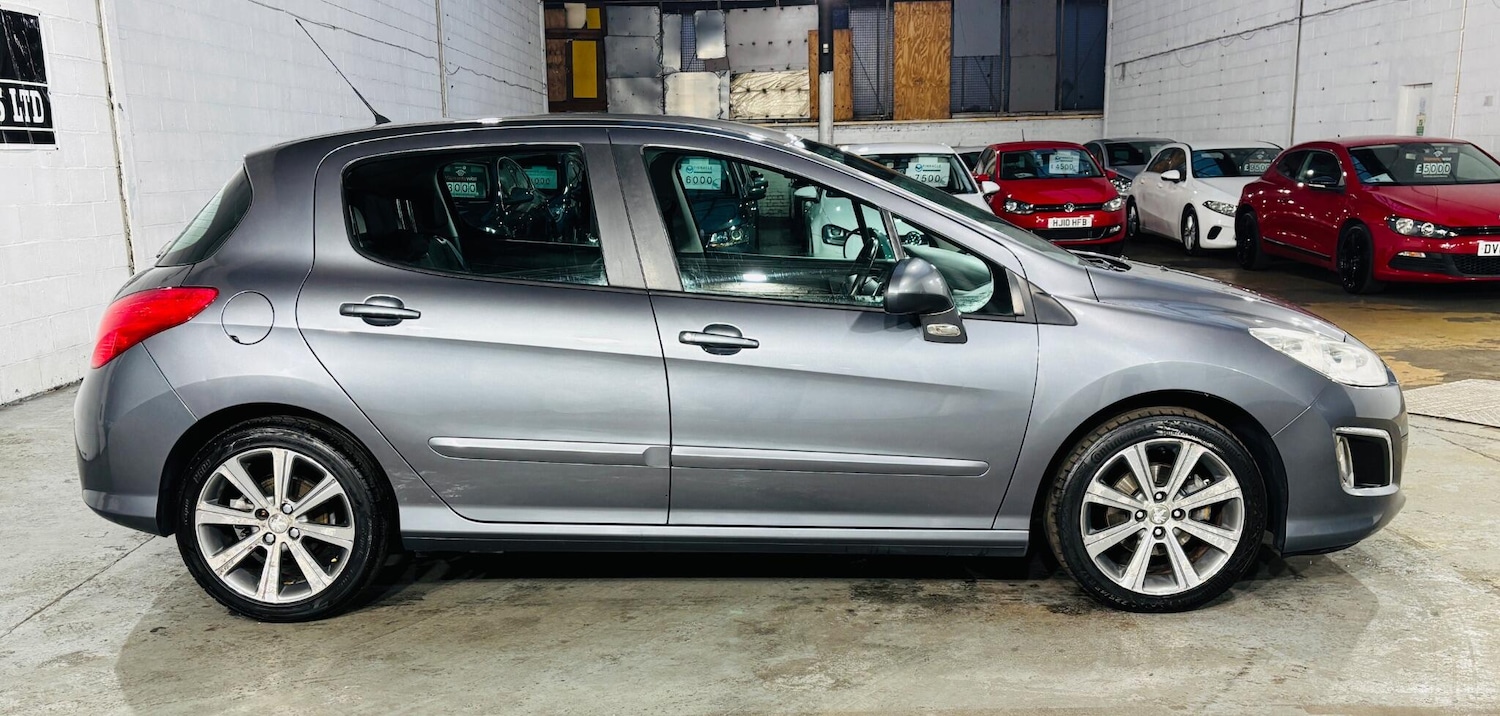 Used Peugeot 308 2011 for sale - 77359189: Photo 8