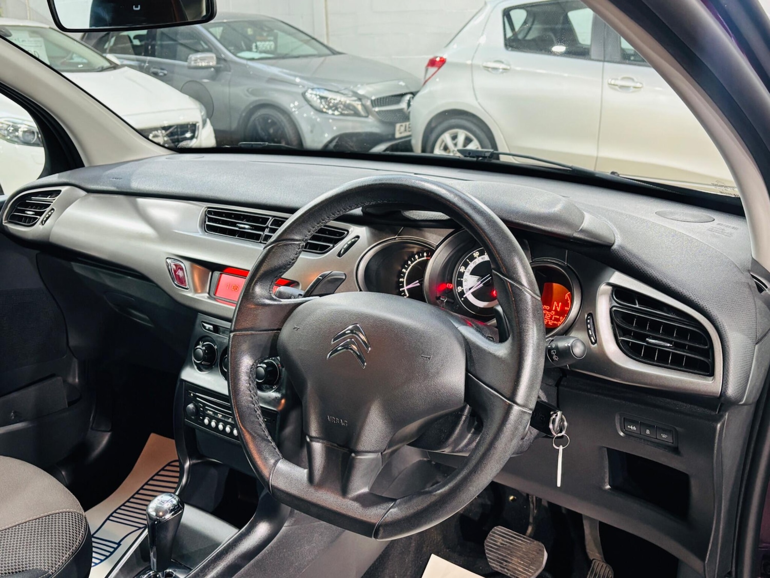 Used Citroen C3 2015 for sale - 76926863: Photo 11