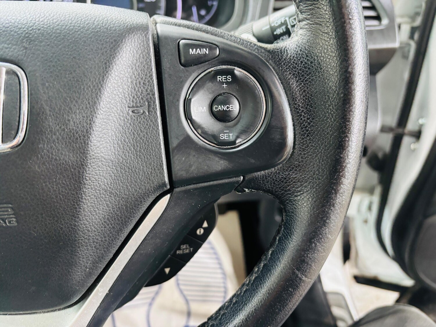 Used Honda CR-V 2015 for sale - 78019547: Photo 29