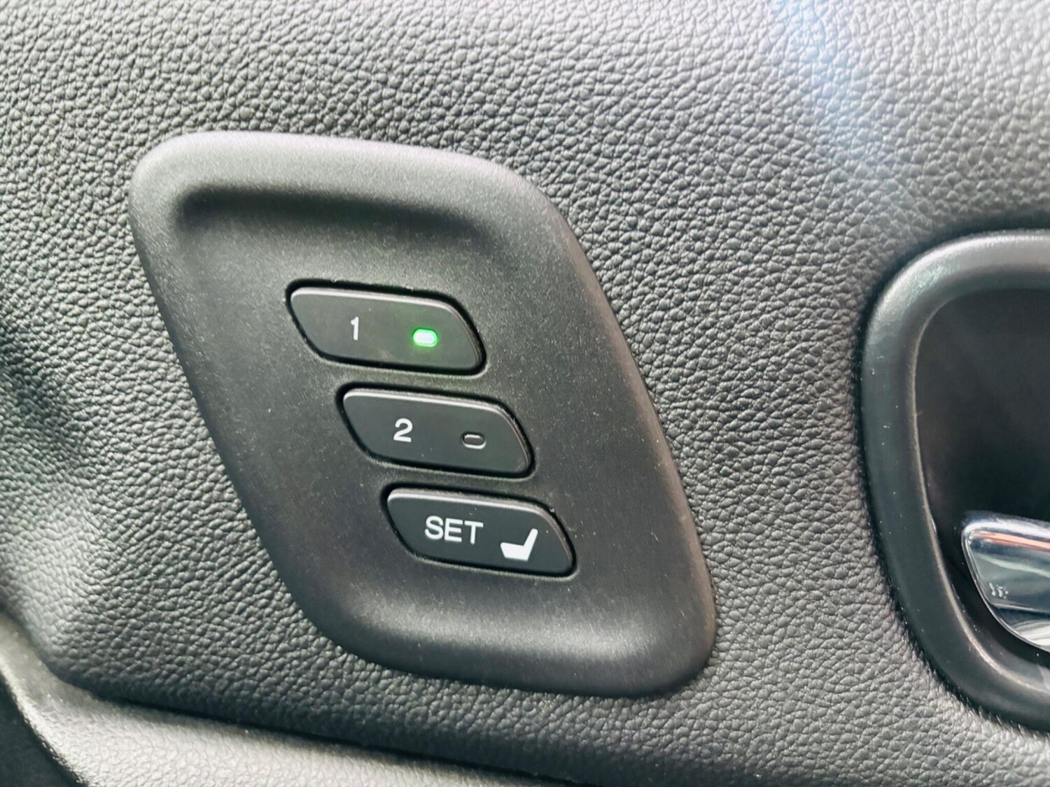 Used Honda CR-V 2015 for sale - 78019547: Photo 35