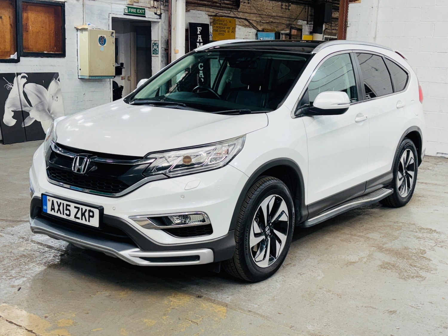 Used Honda CR-V 2015 for sale - 78019547: Photo 4