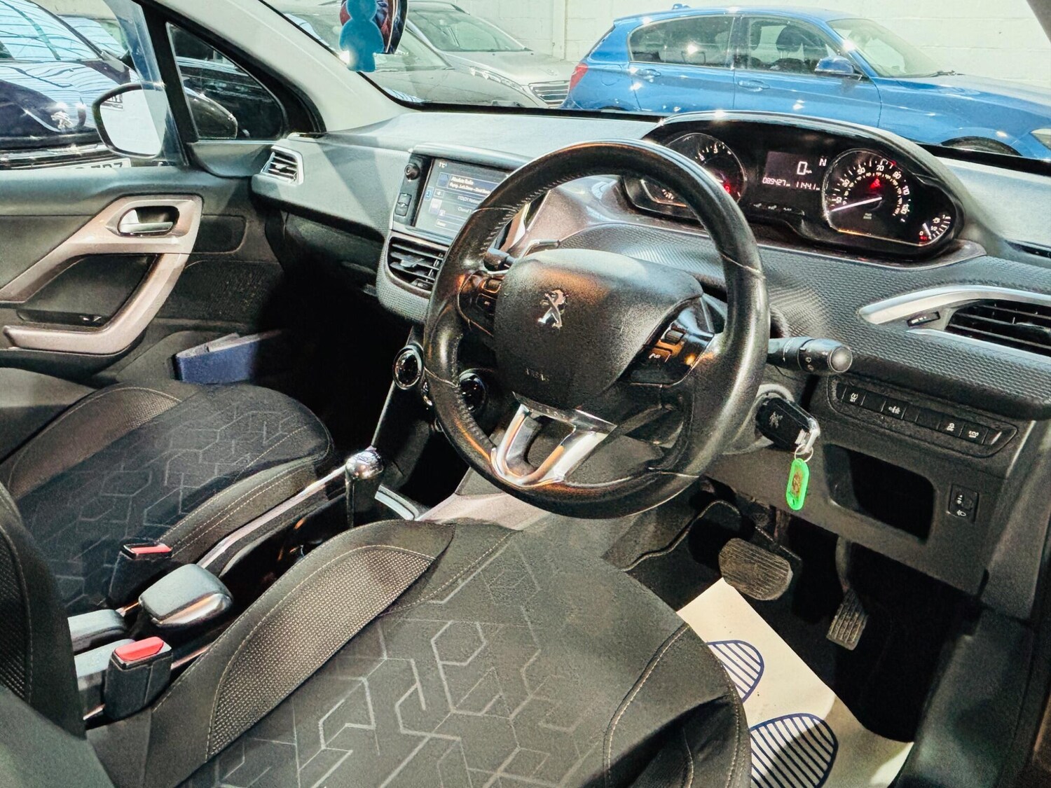 Used Peugeot 2008 for sale - 78058637: Photo 9