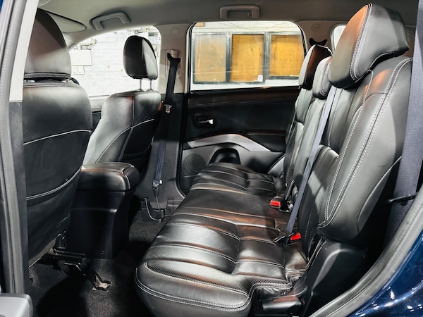 Used Mitsubishi Outlander 2011 for sale - 76314820: Photo 16