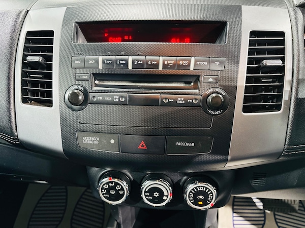 Used Mitsubishi Outlander 2011 for sale - 76314820: Photo 21