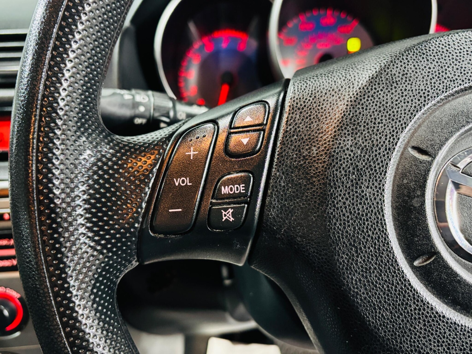 Used Mazda Mazda3 2008 for sale - 76926443: Photo 21