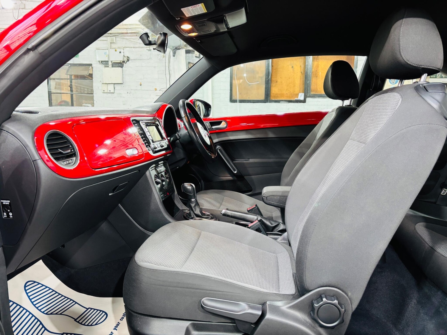 Used Volkswagen Beetle 2013 for sale - 76349307: Photo 15