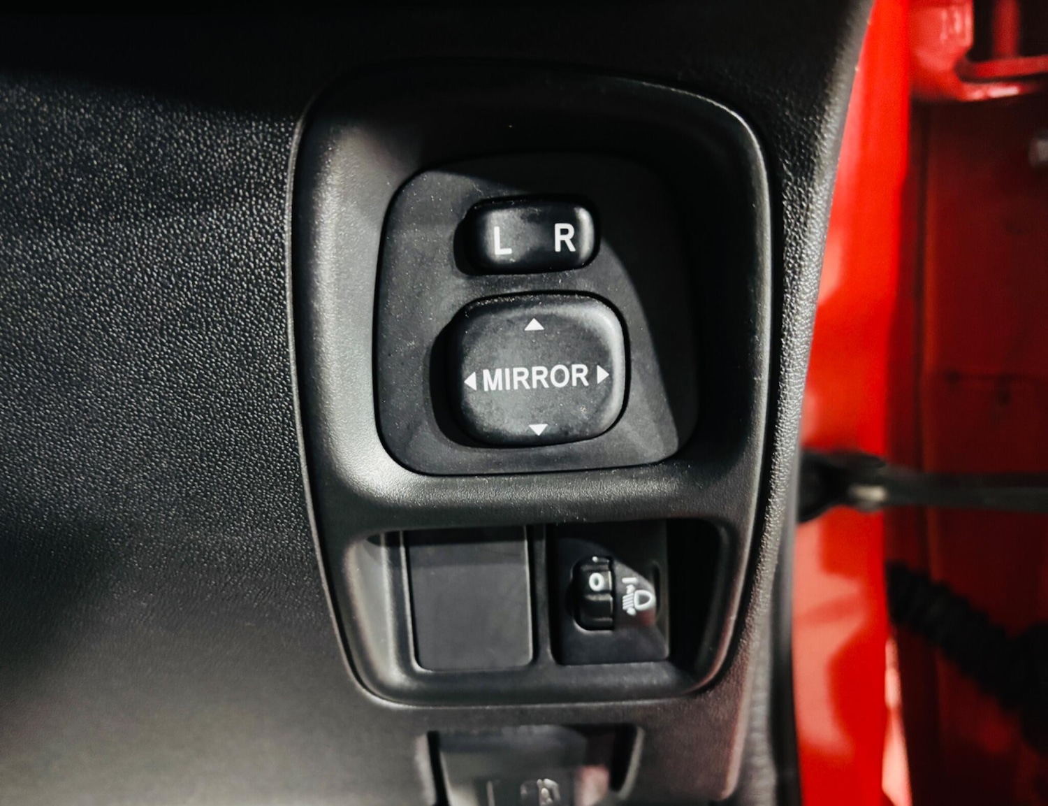 Used Toyota AYGO 2015 for sale - 77015877: Photo 18