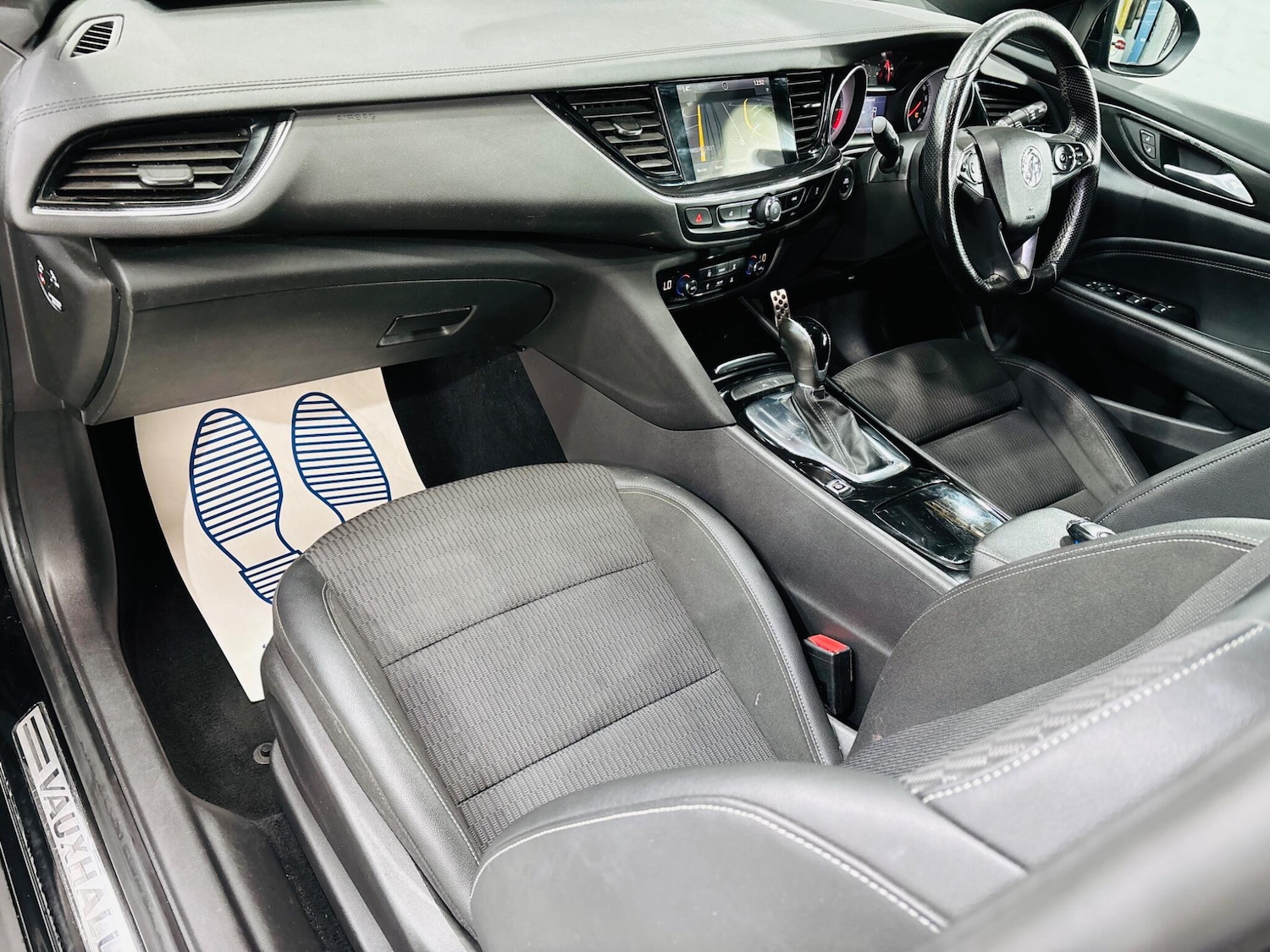 Used Vauxhall Insignia 2018 for sale - 76227421: Photo 14