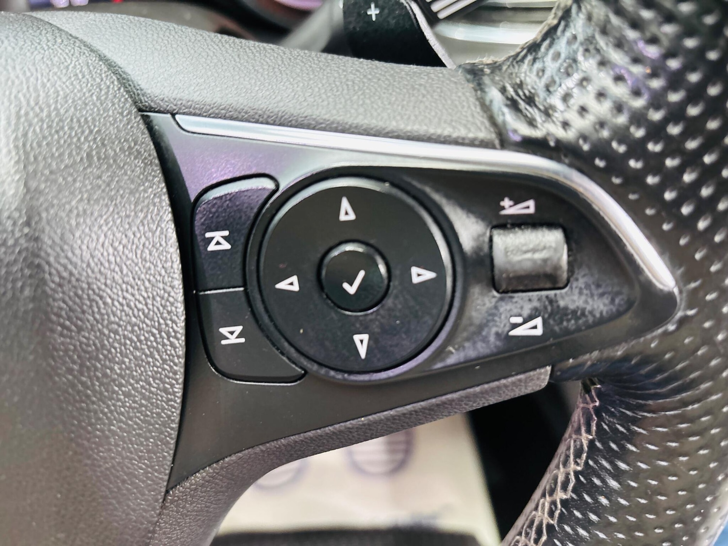 Used Vauxhall Insignia 2018 for sale - 76227421: Photo 20