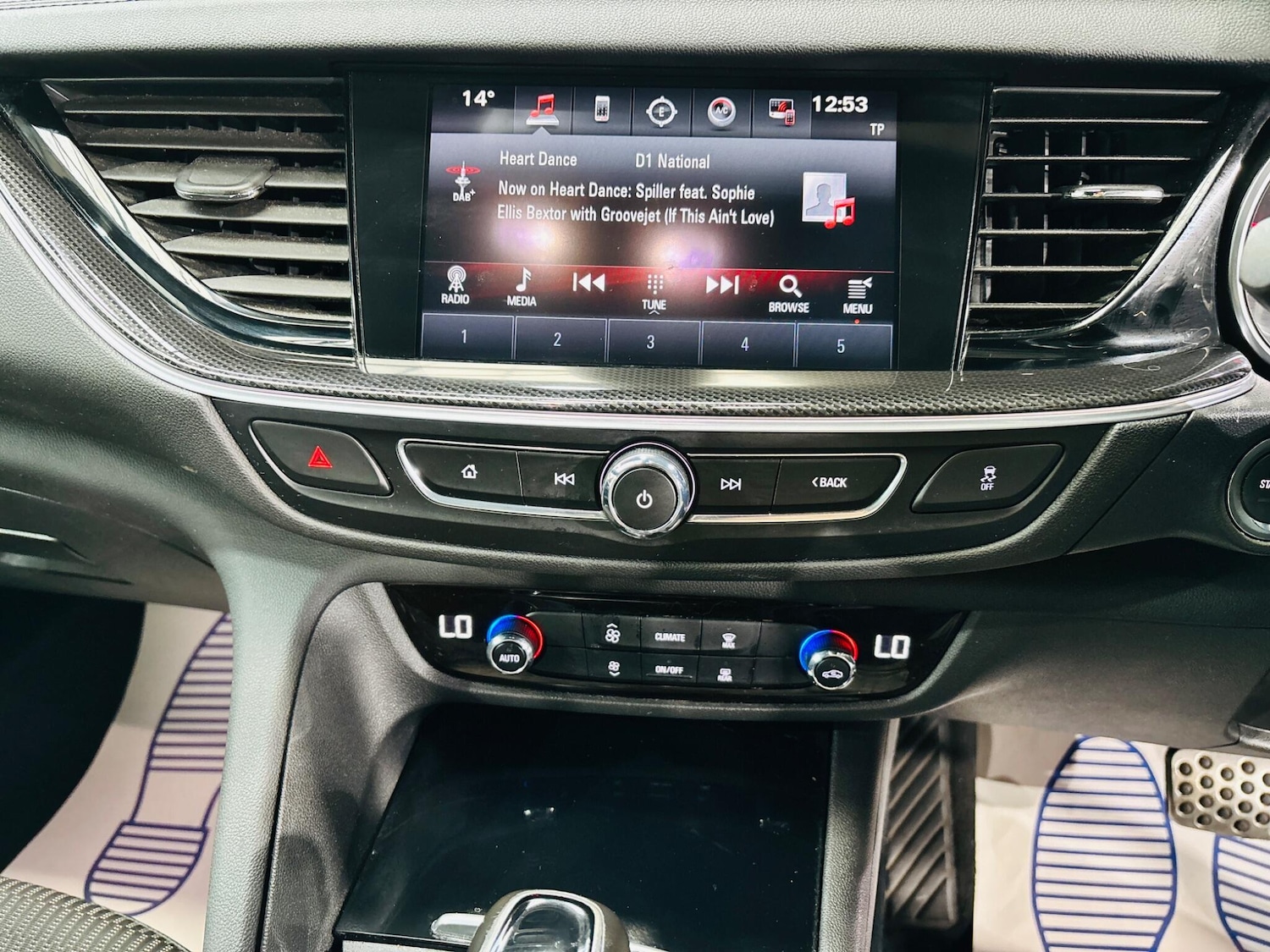 Used Vauxhall Insignia 2018 for sale - 76227421: Photo 24