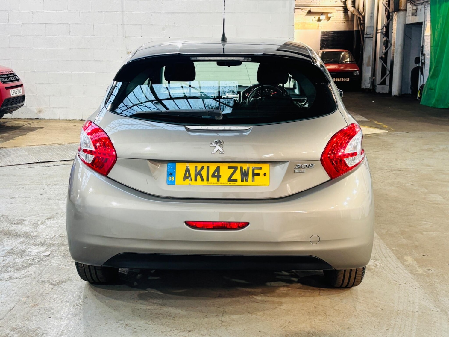 Used Peugeot 208 2014 for sale - 77957578: Photo 6