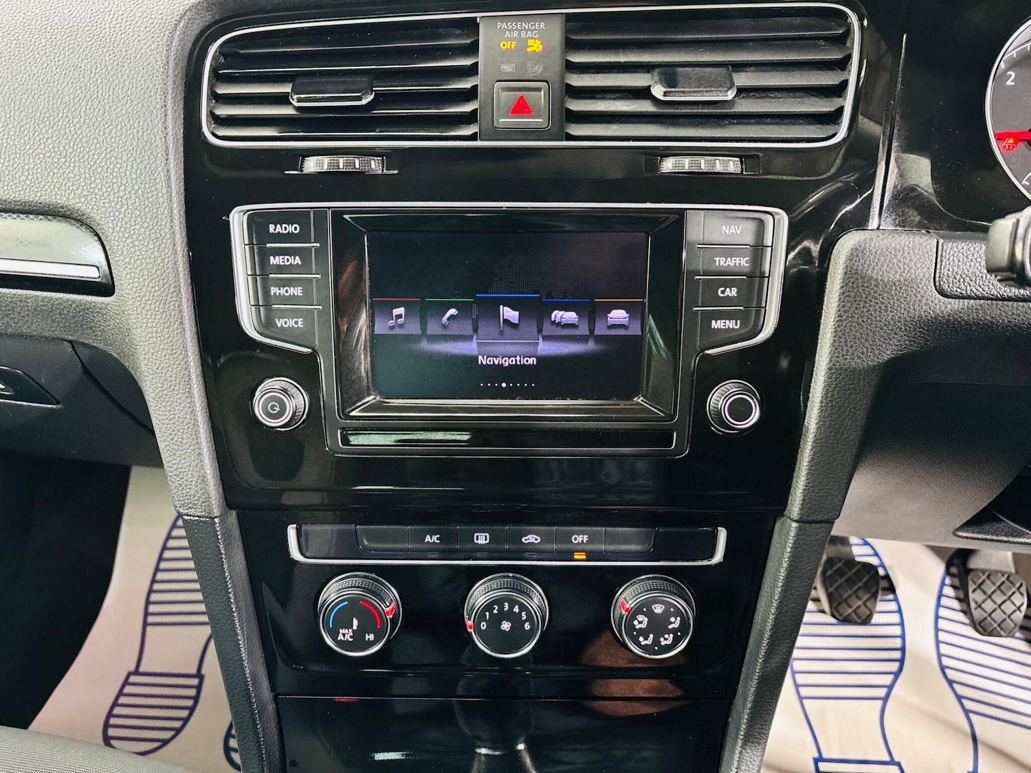 Used Volkswagen Golf 2014 for sale - 76370443: Photo 22