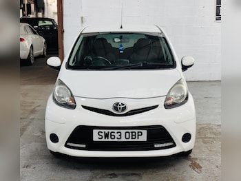 Used Toyota AYGO 2013 for sale - 78471148: Photo