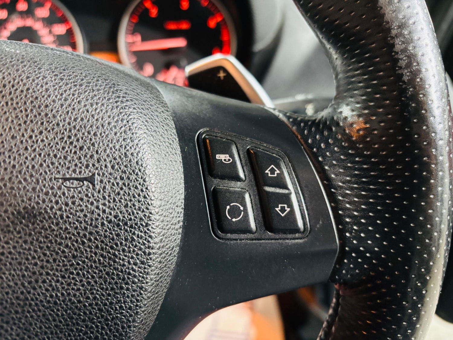 Used BMW 1 Series 2011 for sale - 76839821: Photo 20