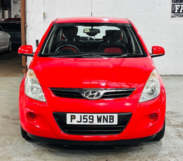 Used Hyundai i20 2009 for sale - 76247506: Photo 2