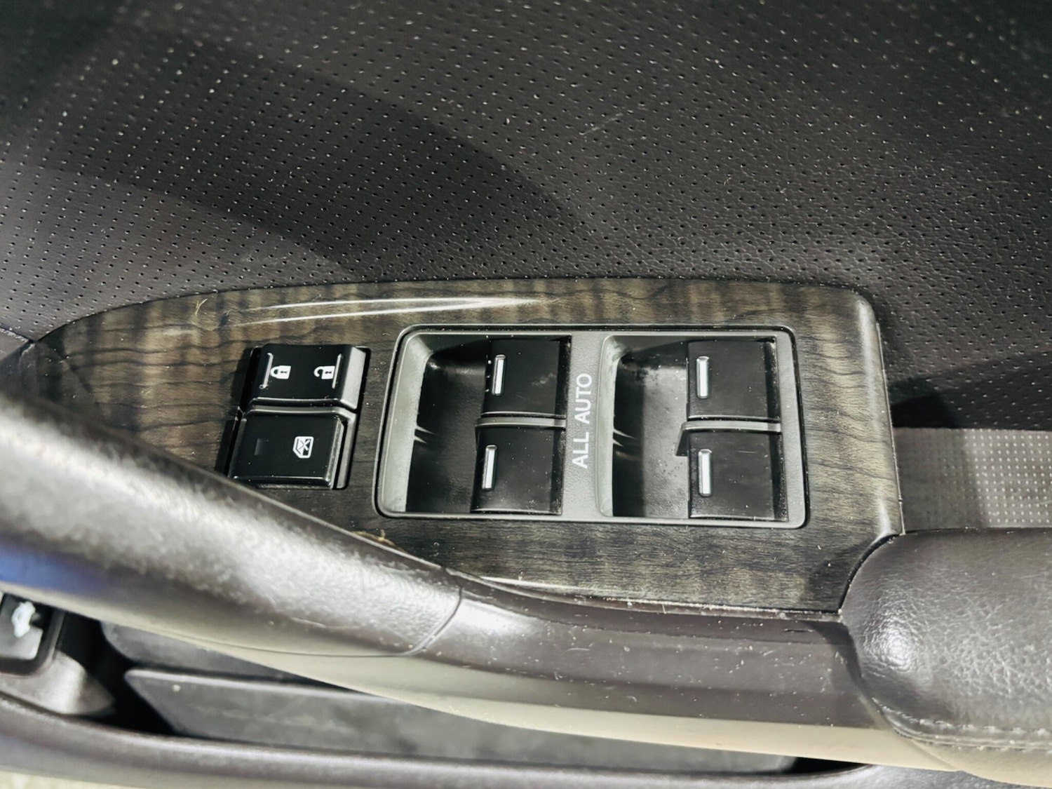 Used Honda Accord for sale - 77925067: Photo 31