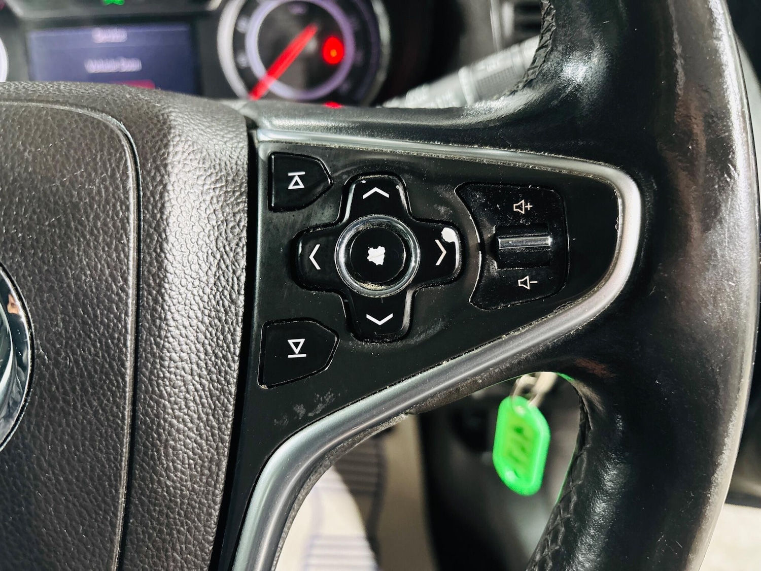 Used Vauxhall Insignia 2014 for sale - 76976563: Photo 19