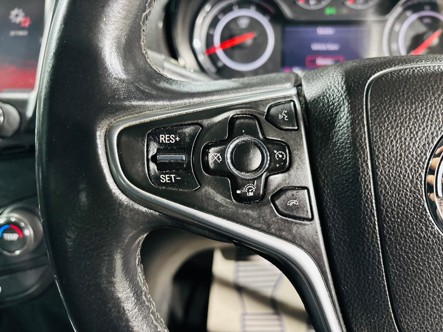 Used Vauxhall Insignia 2014 for sale - 76976563: Photo 20