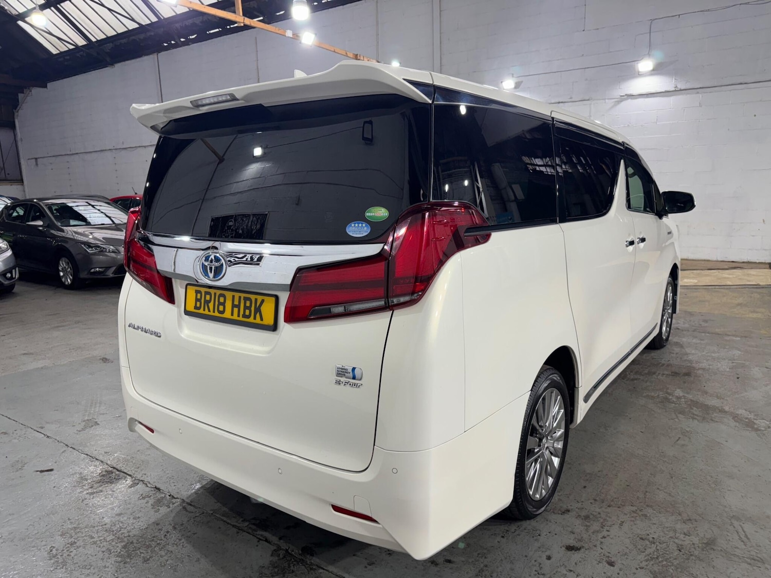 Used Toyota Alphard for sale - 77314746: Photo 4