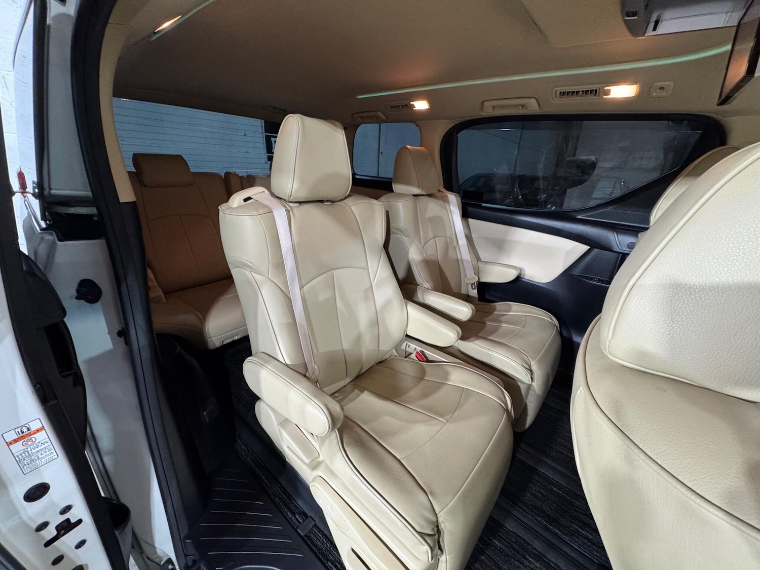 Used Toyota Alphard for sale - 77314746: Photo 42