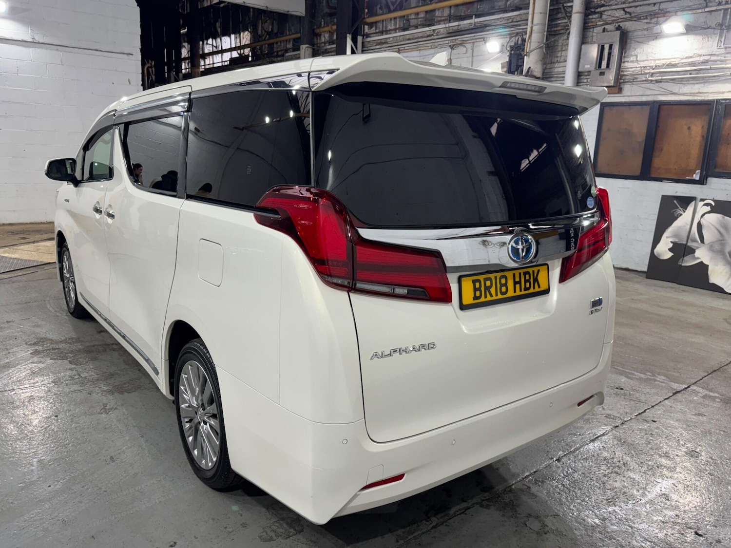 Used Toyota Alphard for sale - 77314746: Photo 6