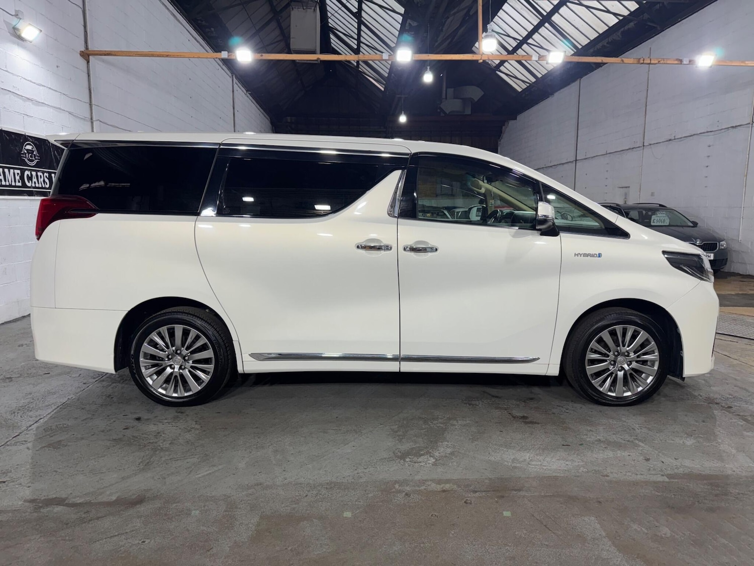 Used Toyota Alphard for sale - 77314746: Photo 7